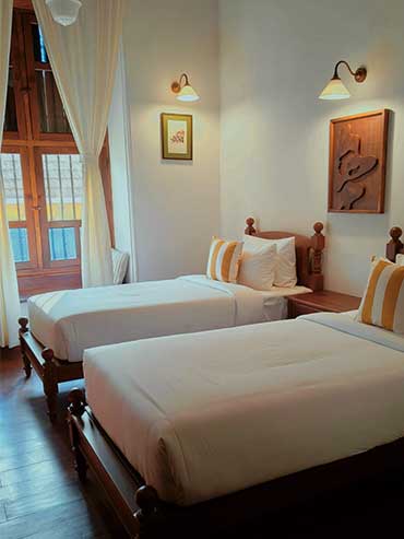 about-room-image about-room-image